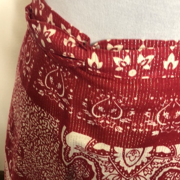 BCBG Maxazria red and gold bohemian style wrap skirt size XS - Picture 5 of 12
